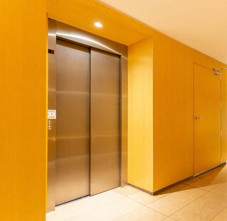 Machine Room vs Machine Room-Less: Civil Planning Implications