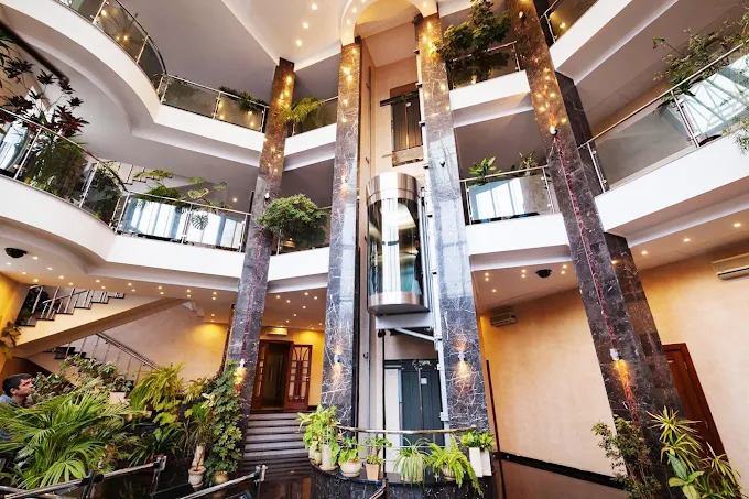 Why Lowest-bid Elevator Projects Fail Long-term